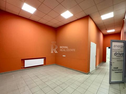 комерційна за адресою Лаврська вул. (Січневого Повстання), 16