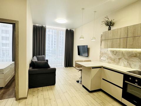 квартира за адресою Дніпровська набережна вул., 18-А