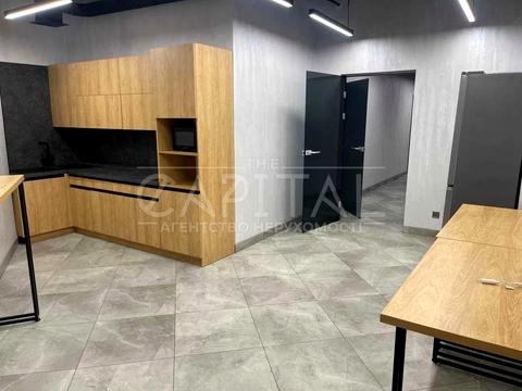 коммерческая по адресу Валерия Лобановского просп. (Краснозвездный), 7