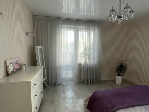 квартира за адресою Академіка Глушкова просп., 9