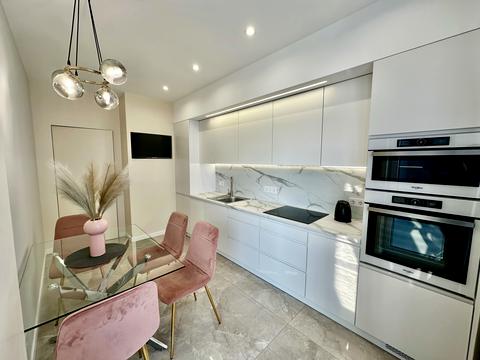 квартира за адресою В'ячеслава Чорновола просп. (), 77