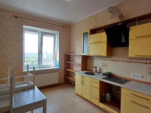 квартира за адресою Тракторобудівників просп., 103-Б