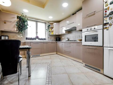 квартира за адресою Садова вул., 16а
