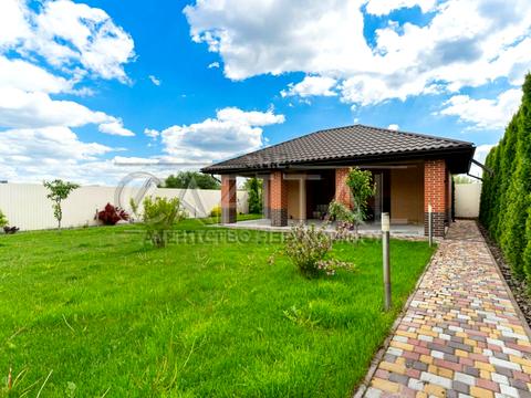 будинок за адресою Центральна вул.