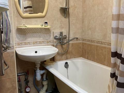 квартира за адресою Братиславська вул., 18-А