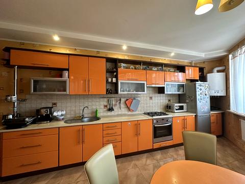 квартира по адресу Івасюка, 50
