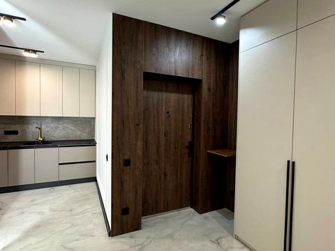 квартира за адресою Молодіжна вул., 8