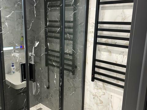 комерційна за адресою Валерія Самофалова вул. (Каманіна), 16а/3