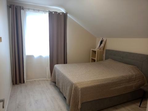 будинок за адресою Богатирська вул., 42