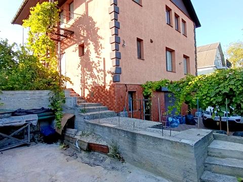 дом по адресу 4-й Черешневий проїзд, 15