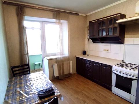 квартира за адресою Івана Фунтового вул., 68/1