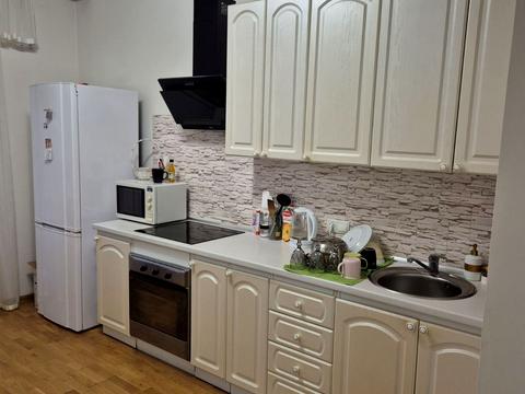 квартира по адресу Патриарха Мстислава Скрипника ул., 40