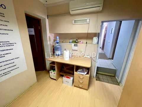 коммерческая по адресу Науки просп., 33а