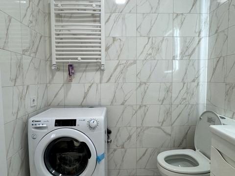 квартира за адресою Миру вул., 12