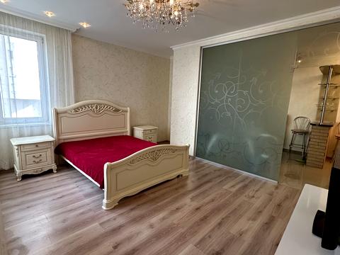 квартира за адресою Середньофонтанська вул., 19-А