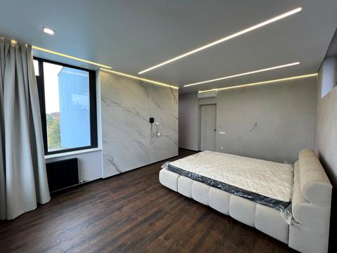 дом по адресу Алых Роз пер.