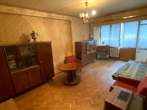 квартира за адресою Космонавта Поповича вул. (Космонавта Волкова)