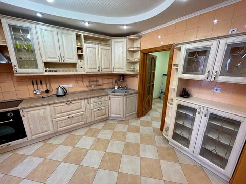 квартира за адресою Машинобудівна вул., 21