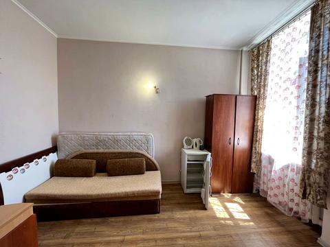 кімната за адресою Велика Васильківська вул. (Червоноармійська), 25