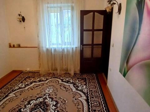 будинок за адресою Конотопської Битви вул., 3