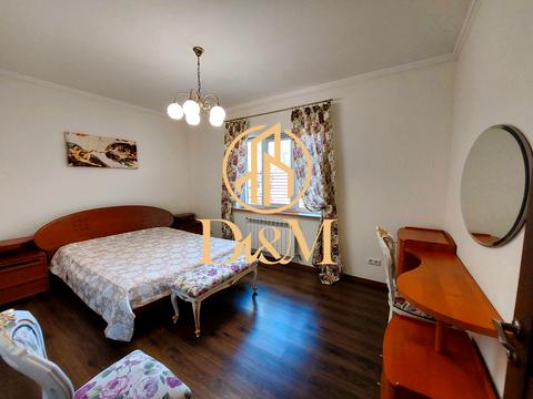 будинок за адресою Лугова вул.