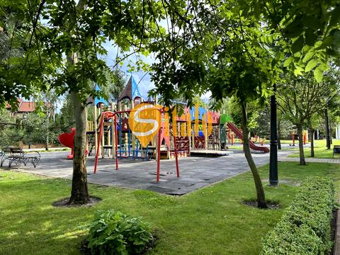 будинок за адресою Набережна