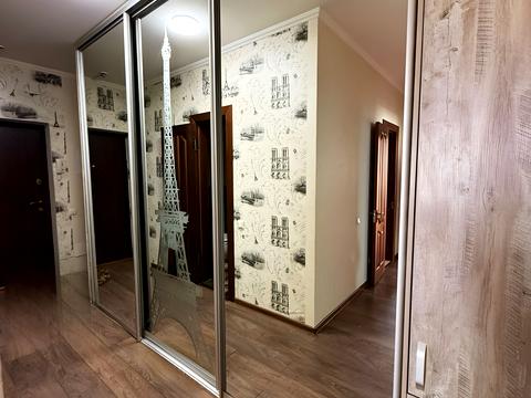 квартира по адресу Академика Глушкова просп., 9-Д