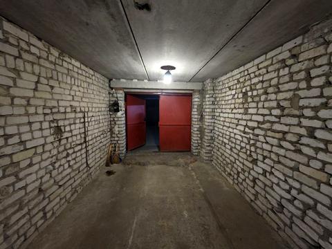 паркоместо по адресу Куликівська ул. (Мельникова), 34