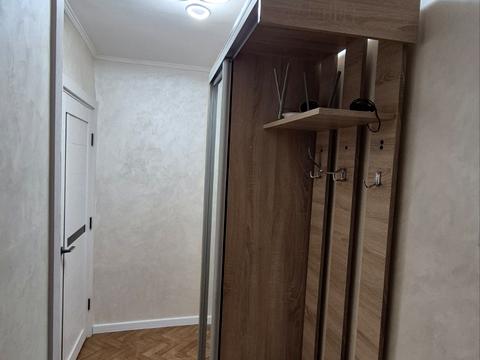 квартира за адресою Василя Симоненка вул., 18