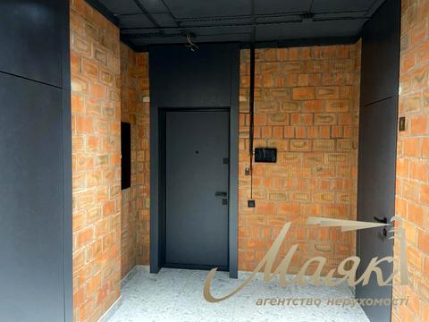 комерційна за адресою Джона Маккейна вул. (Івана Кудрі), 1