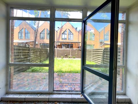 будинок за адресою Лісова вул.