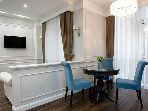 квартира за адресою Асташкіна вул. (Крива), 29/2