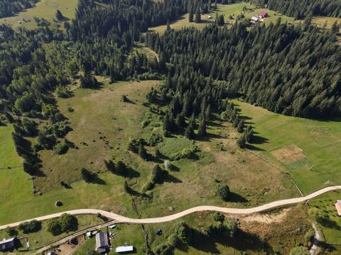 участок по адресу с. Яблоница, 