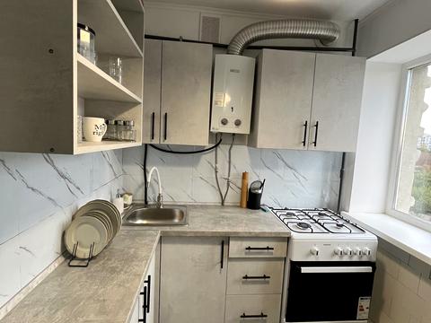квартира за адресою Сікорського пров., 4