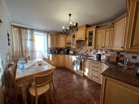 квартира по адресу Степана Бандеры просп., 70