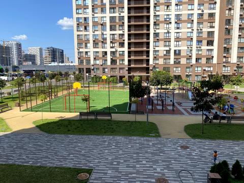 квартира за адресою Європейського Союзу просп. (Правди), 45-Б