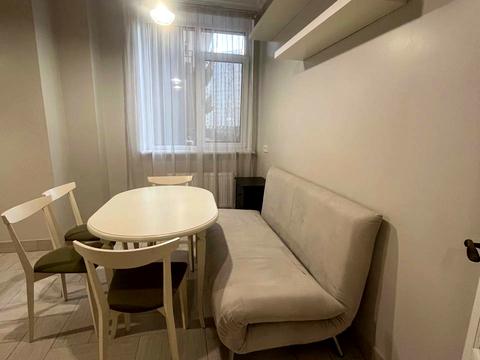 квартира за адресою Перлинна вул., 5