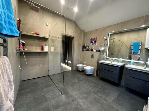 будинок за адресою Віктора Швеця вул. (Шляхова), 14-А