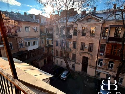 квартира за адресою Ніни Строкатої вул. (Буніна), 21