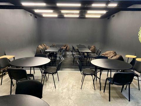 комерційна за адресою Січових Стрільців вул. (Артема), 50