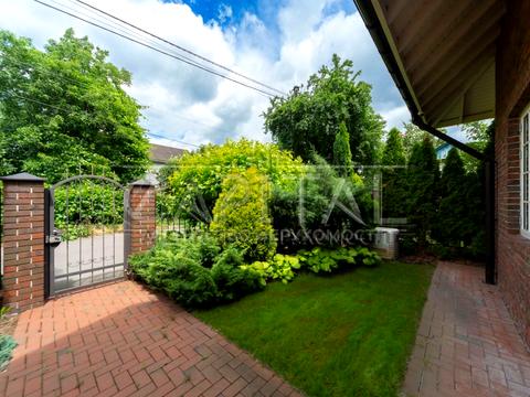 дом по адресу Садова