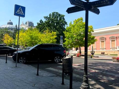 комерційна за адресою Ланжеронівська вул., 5