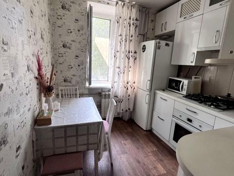 квартира за адресою Лоцманський узвіз, 14
