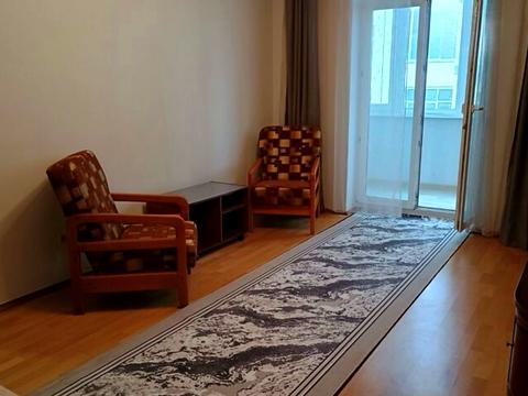 квартира по адресу Строителей ул., 30