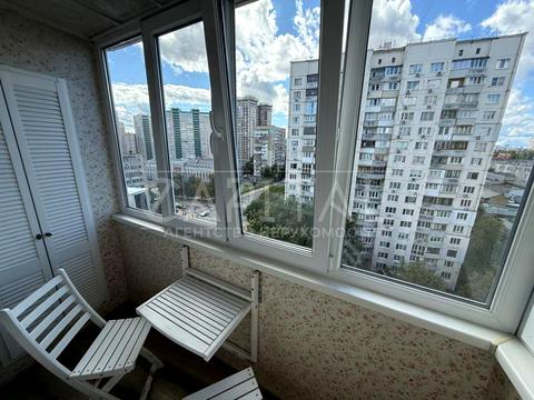 квартира по адресу Митрополита Василия Липковского ул. (Урицкого), 28