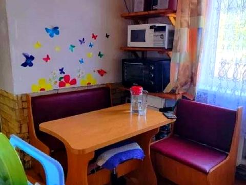 дом по адресу пгт. Великодолинское, Центральна ул.