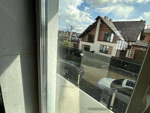 дом по адресу Центральна