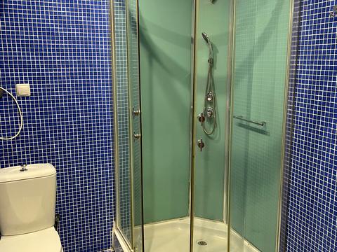 квартира за адресою Київ, Рибальська вул., 8