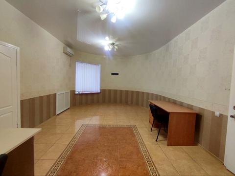 комерційна за адресою Італійська вул. (Пушкінська), 8