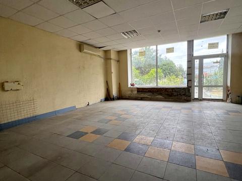 комерційна за адресою Варненська вул., 7